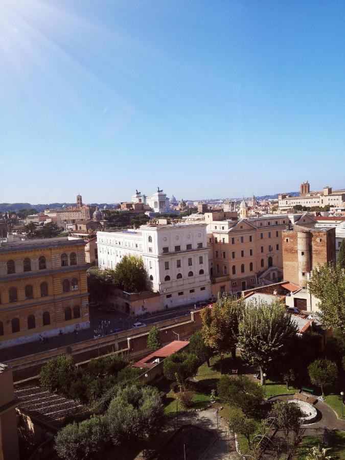 Superattico Sul Colosseo Ρώμη Εξωτερικό φωτογραφία